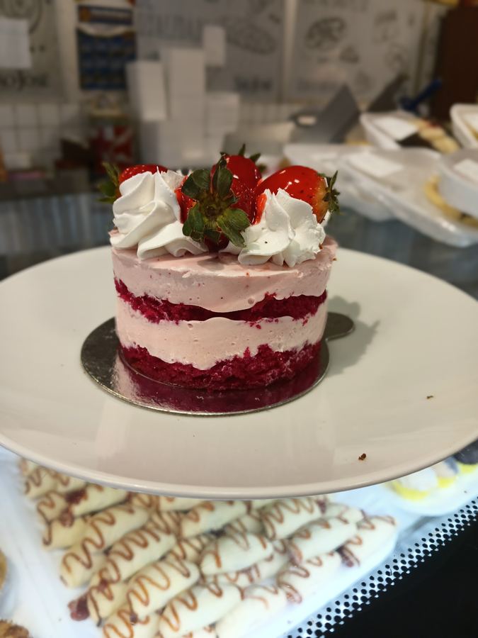 Mini Bolo de Morango